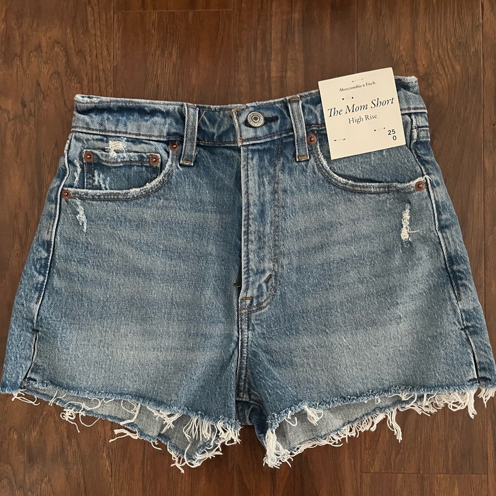 A&F High Rise Mom Short